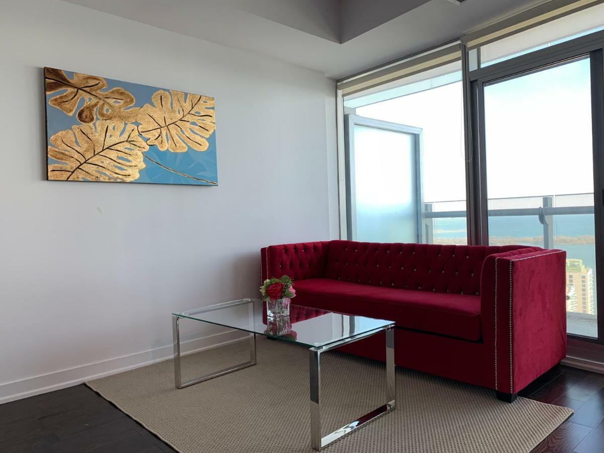 Aaira Suites Торонто Экстерьер фото